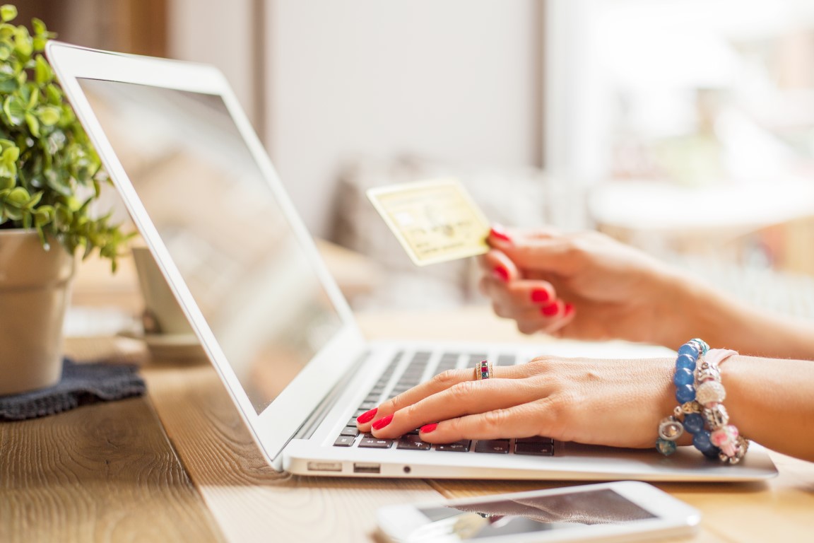 Saldi online: su quali siti acquistare e come capire se un web store è affidabile
