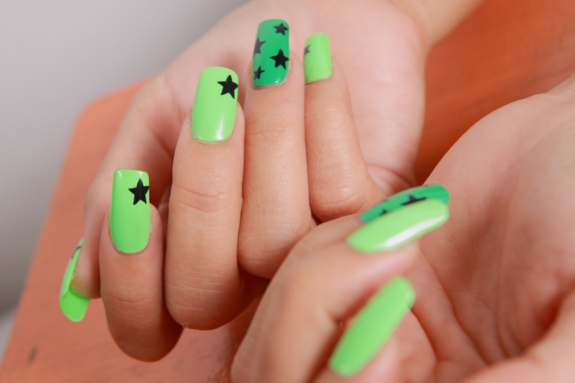 Nail-art-san-lorenzo-2017-stelle-luna_1.jpg