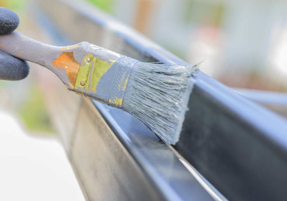 Come dipingere le inferriate per metterle a nuovo