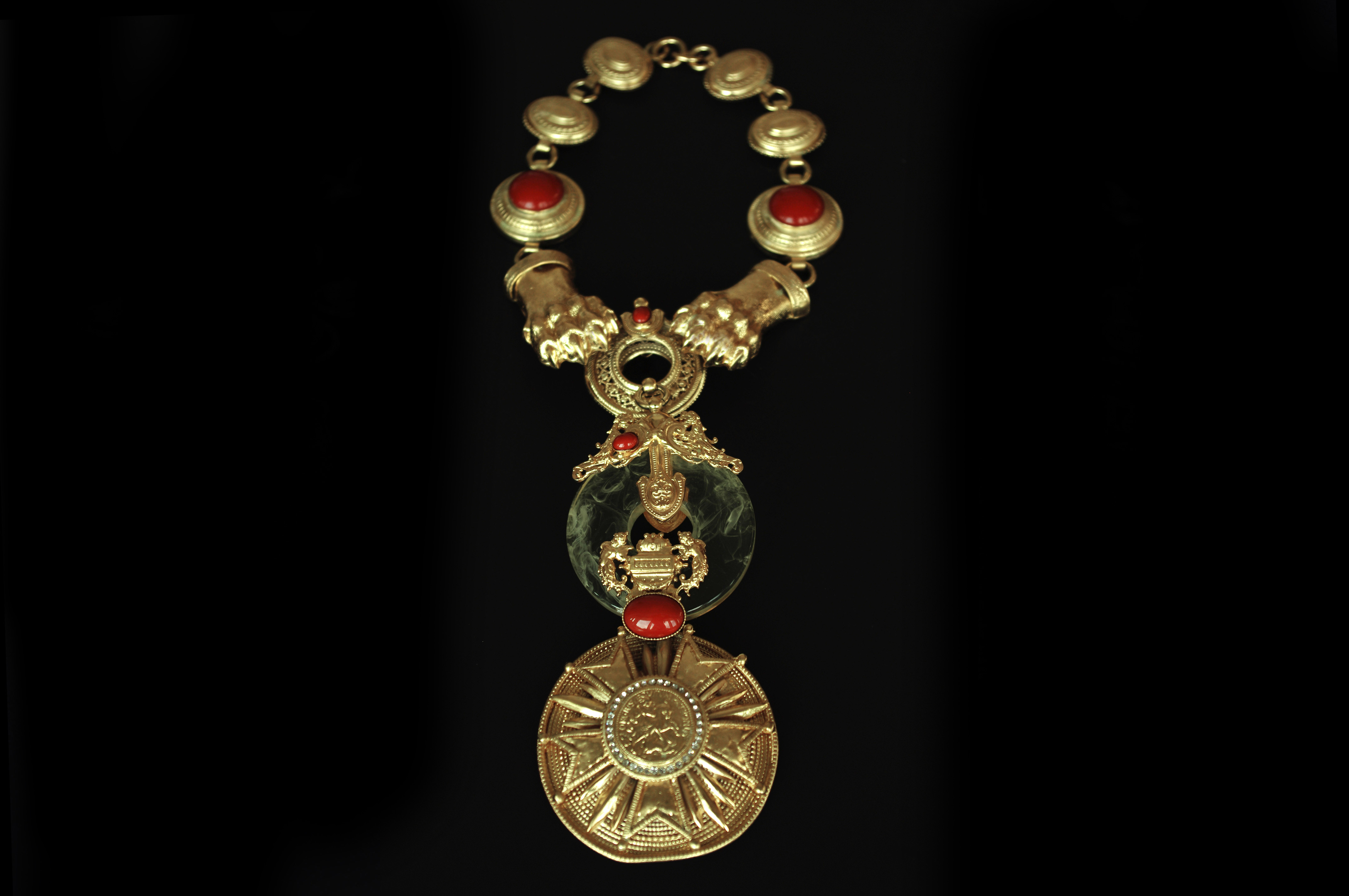 3_Collana_leoni_AI_93-94.jpg