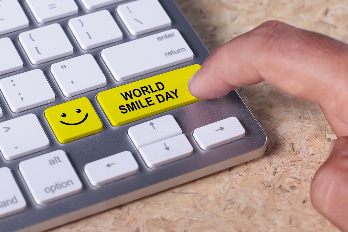 Giornata mondiale del sorriso: gli aforismi più belli da dedicare
