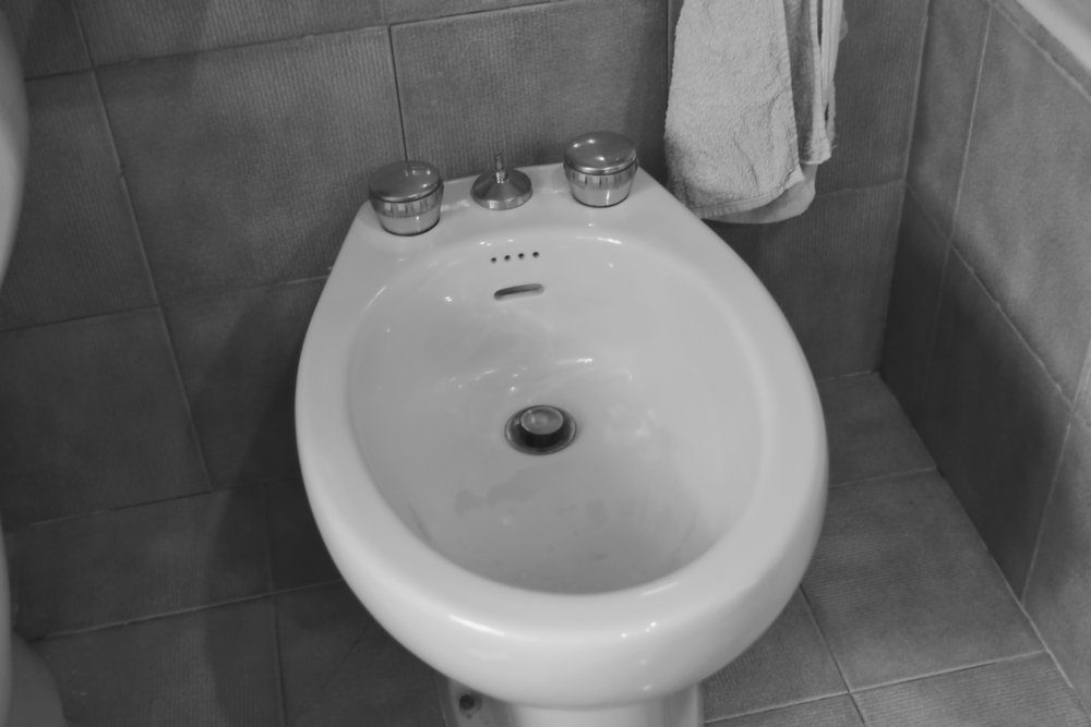 bidet-che-perde-acqua-come-ripararlo_1.jpg