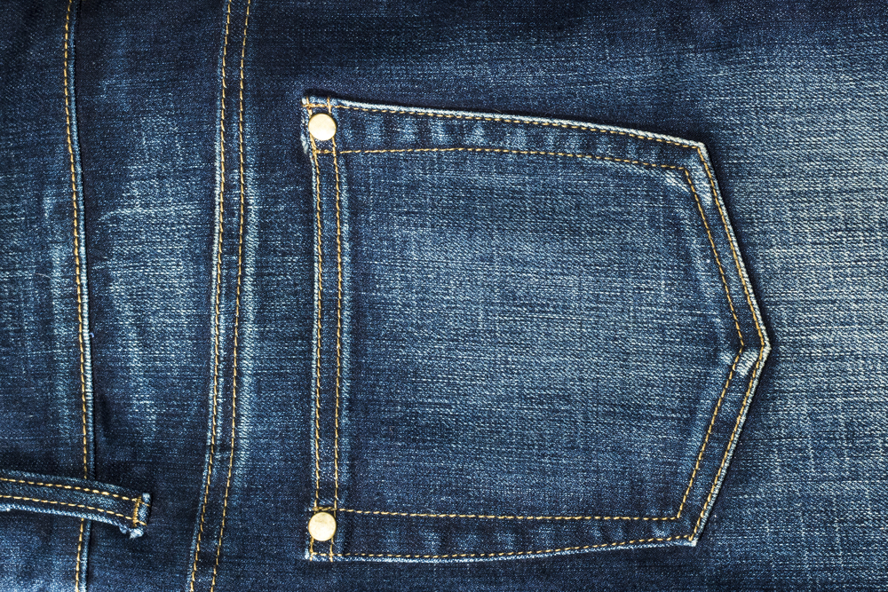 Come riciclare le tasche dei jeans: le idee più creative