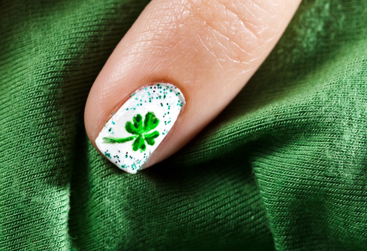 Nail Art di San Patrizio: 5 decorazioni unghie a tema per la festa