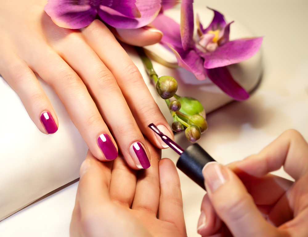 Manicure, 5 consigli per fare durare lo smalto di più