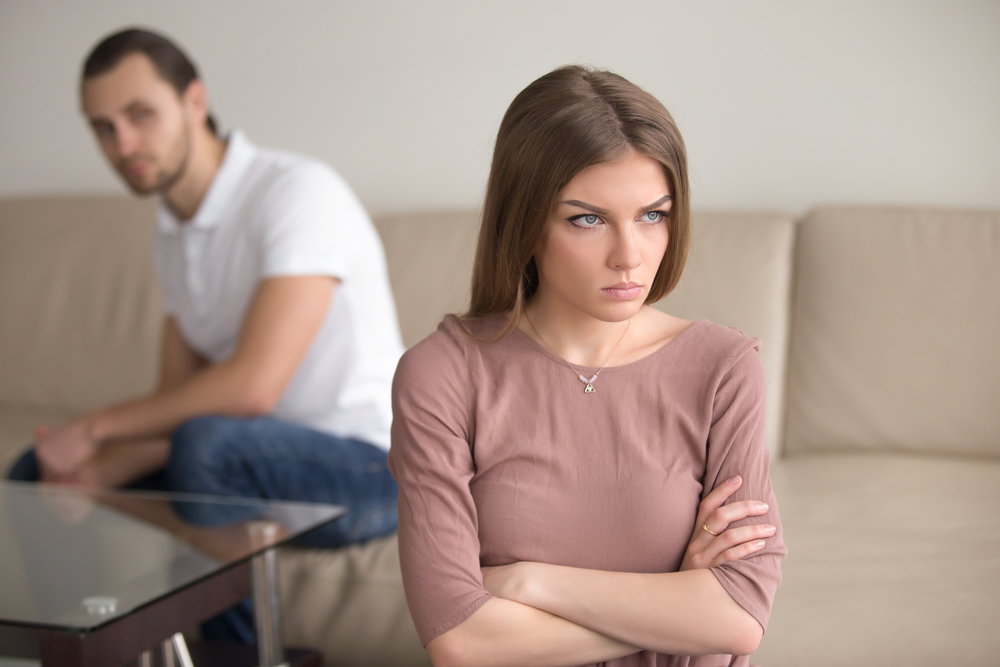 Le 10 frasi sulla gelosia in amore più belle