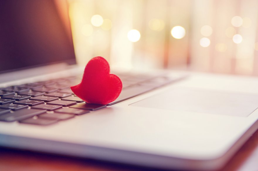 Appuntamenti online: le regole per non mettersi nei guai