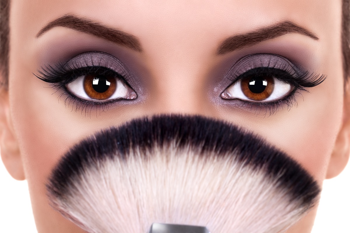Trucco occhi per la festa della mamma: 5 idee make-up da copiare