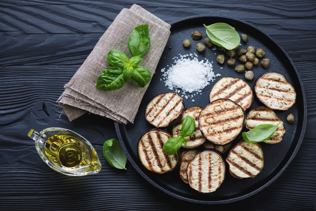Come preparare le melanzane grigliate: i trucchi per farle perfette