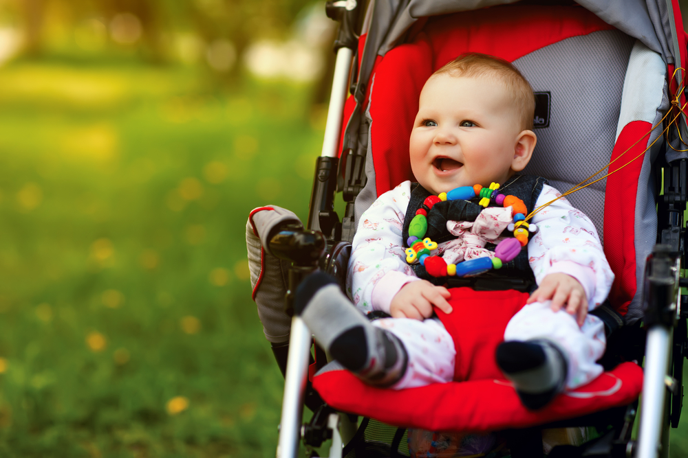 Non toccare il mio bambino, 8 consigli per evitare estranei invadenti