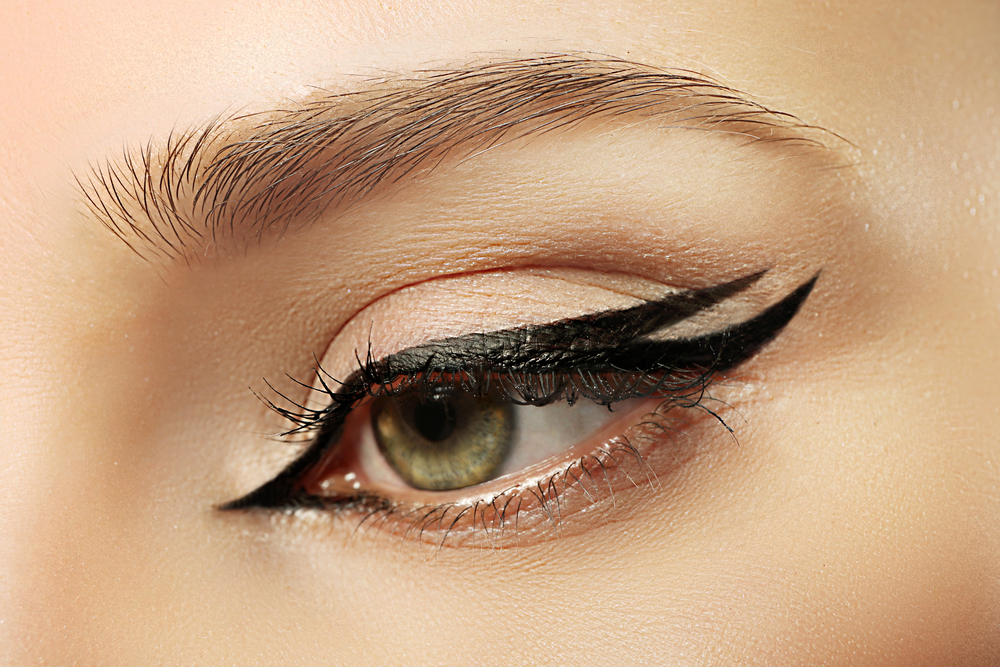 Trucco occhi, 5 nuove tendenze per applicare l’eyeliner
