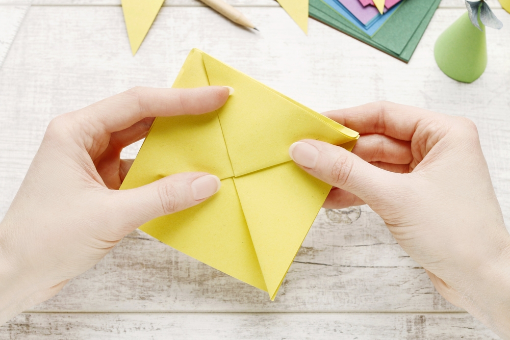 Idee matrimonio fai da te: scatolina portariso origami
