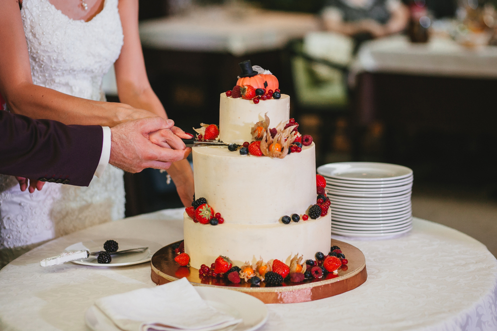 torte-matrimonio-originali-pasta-di-zucchero-halloween-1_0.jpg
