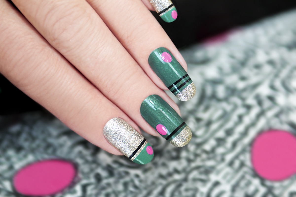 Nail-art-righe-3.jpg