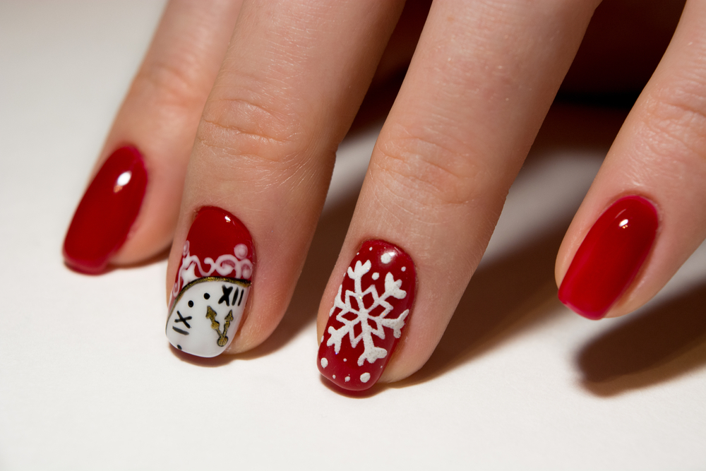 nail-art-fiocchi-neve-orologio_0.jpg