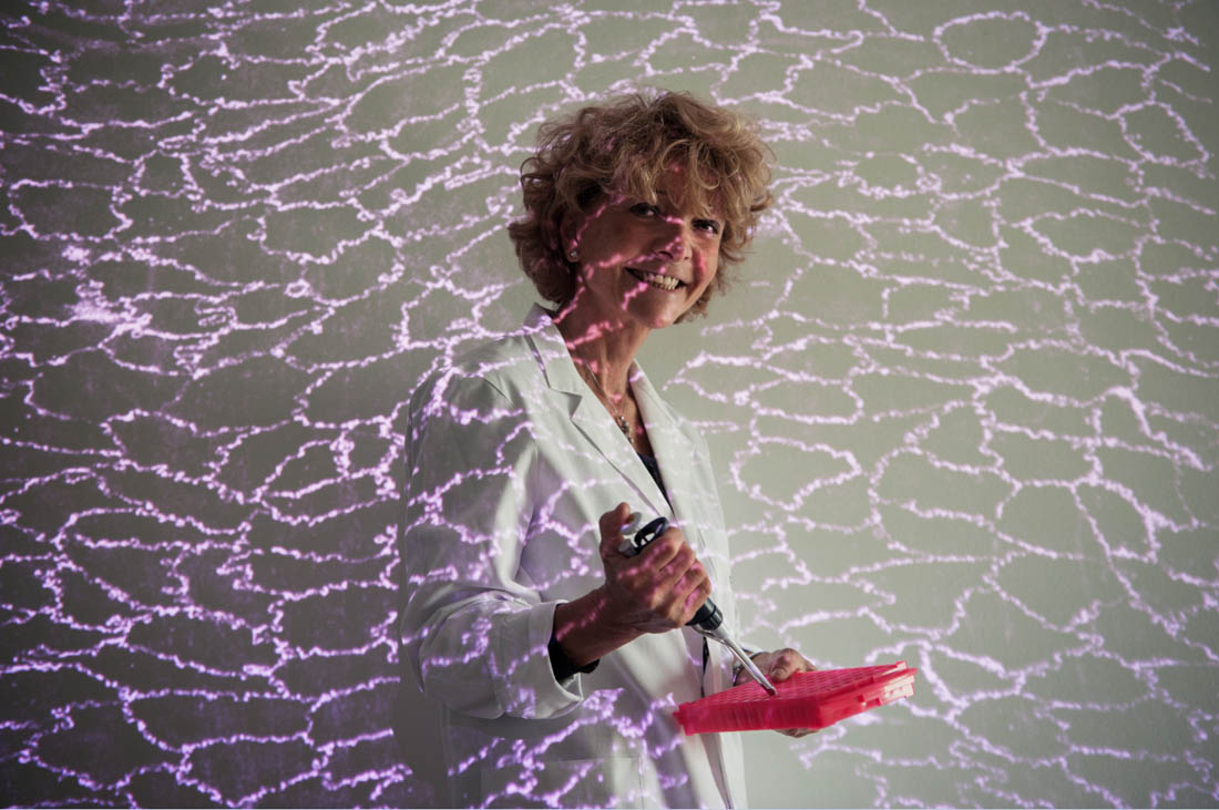 4._Dejana_foto_Gerald_Bruneau_cFondazione_Bracco.jpg