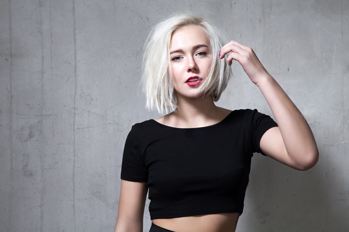 Tagli-capelli-corti-donna-2019-6.jpg