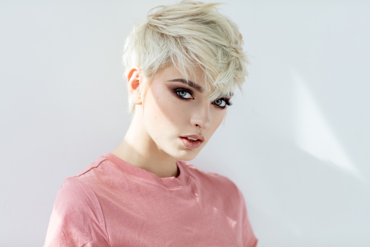 Tagli-capelli-corti-donna-2019-7_0.jpg