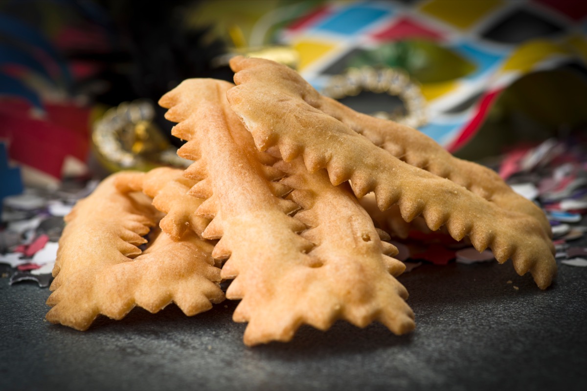 Chiacchiere napoletane fritte salate: come prepararle per Carnevale