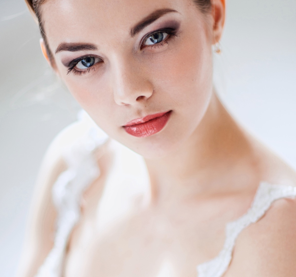 Tendenze-trucco-da-sposa-2019-5.jpg