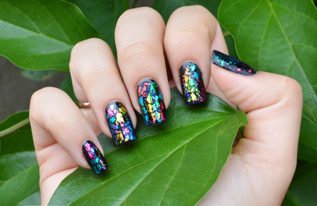 Foil-nail-art-decorazione-unghie-5.jpg