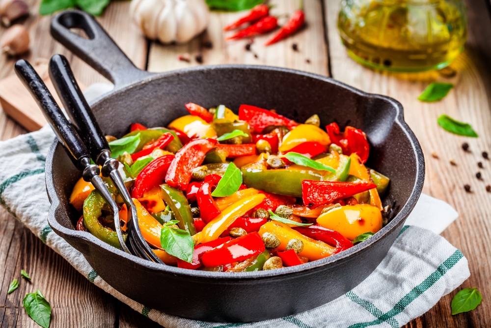Peperonata, la ricetta leggera e gustosa