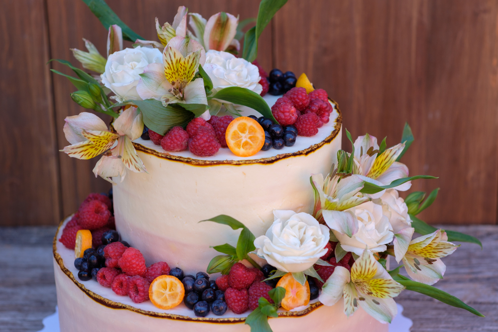 torte-decorate-frutti-fiori-1.jpg