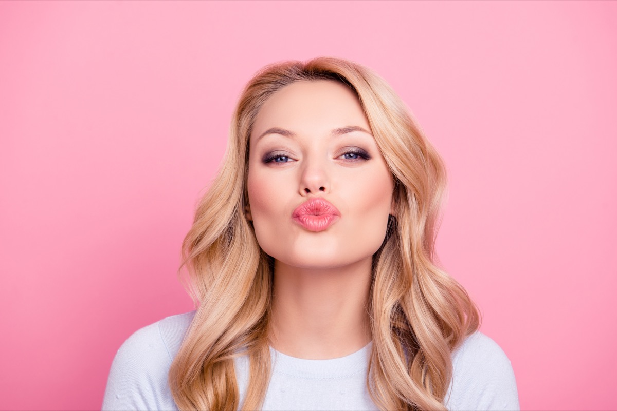 Trucco-semplice-rosa-2.jpg