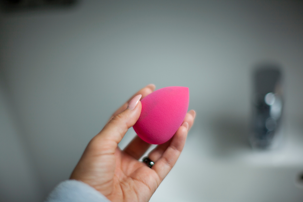 Come lavare la beauty blender per una corretta igiene