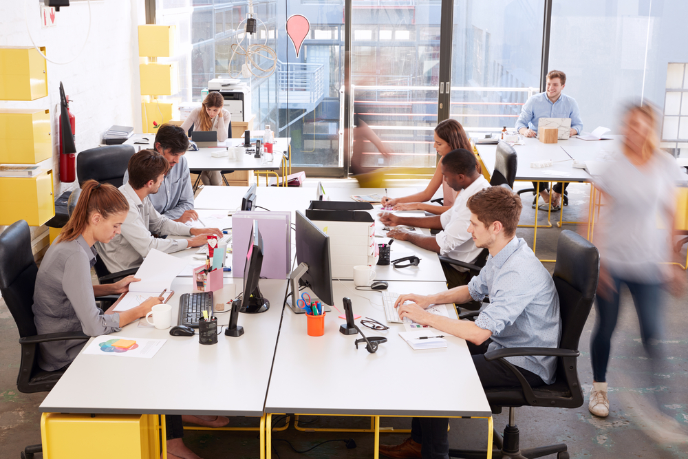 Come concentrarsi in uno spazio di lavoro rumoroso