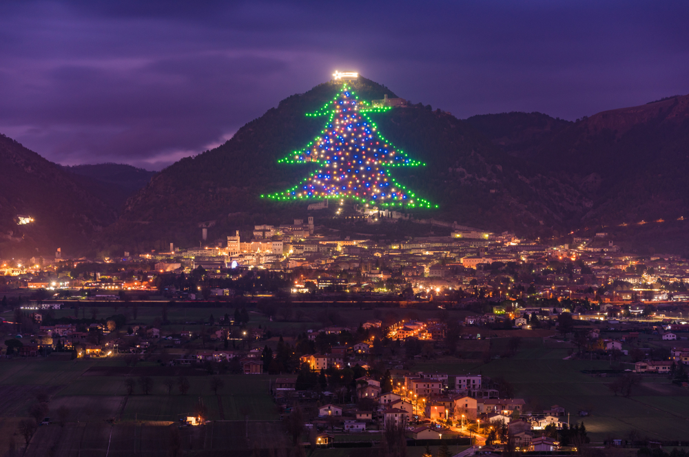 Accensione dell’albero di Natale 2019: dove vedere i più belli