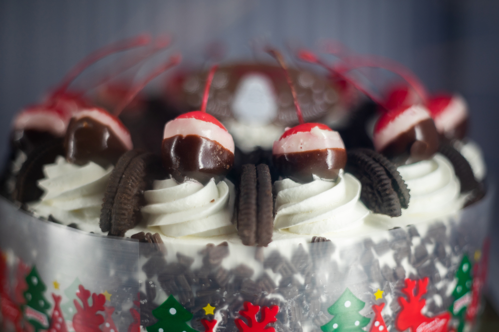 torta-compleanno-natalizia-panna-3_0.jpg