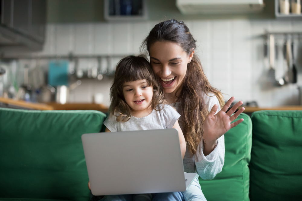 5 cose che non devi mai dire a un genitore single