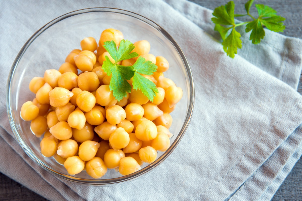 Come cucinare i ceci già lessati in modo saporito