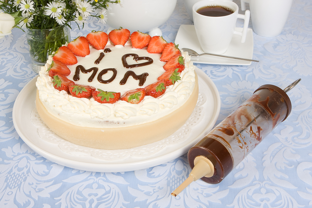 torte-festa-mamma-decorate-panna-3.jpg