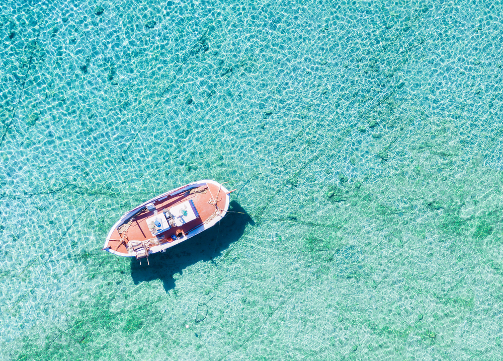 Sfondi desktop estate gratis: 12 immagini che ti fanno sentire in vacanza