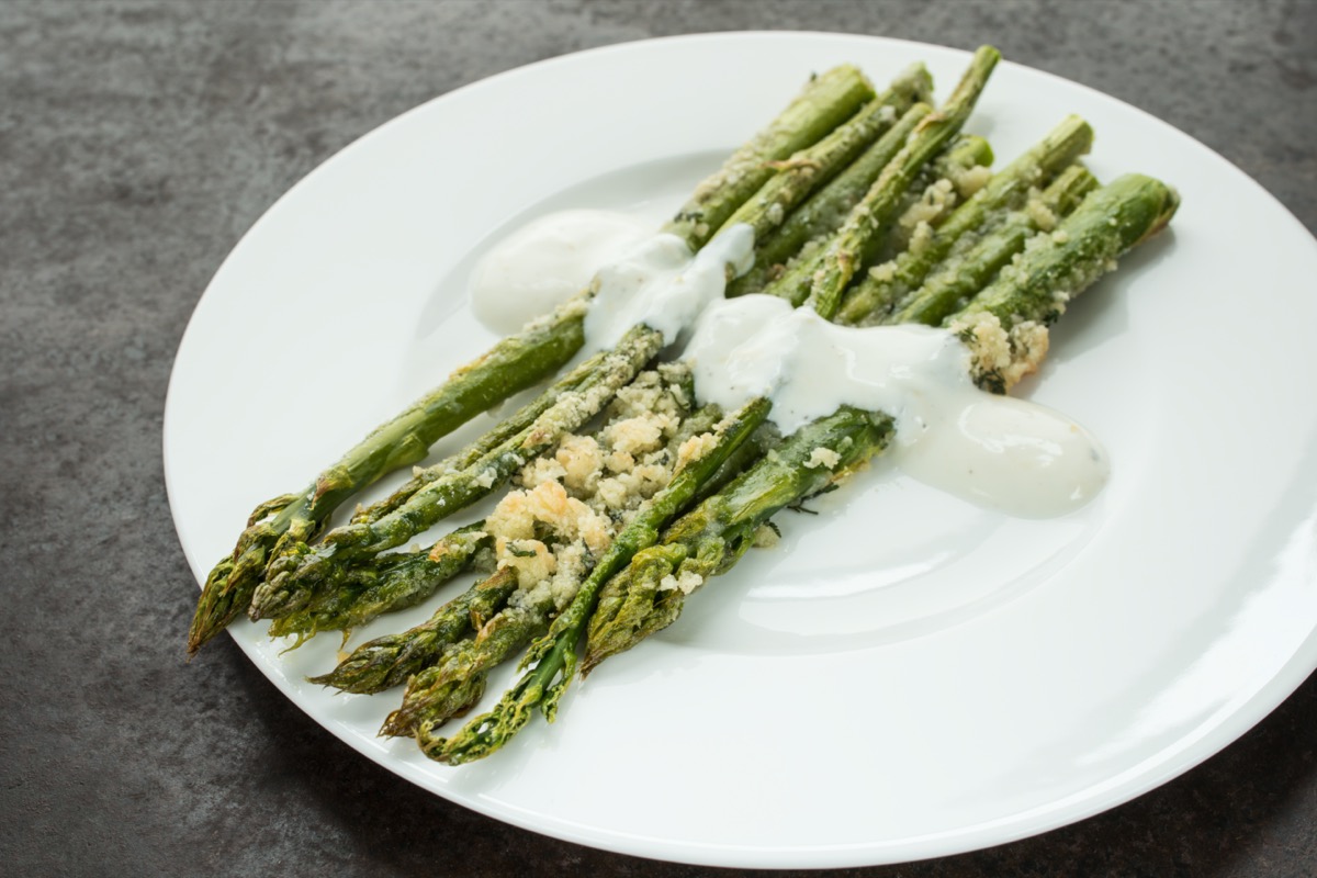 Asparagi alla parmigiana: come farli coi consigli della nonna