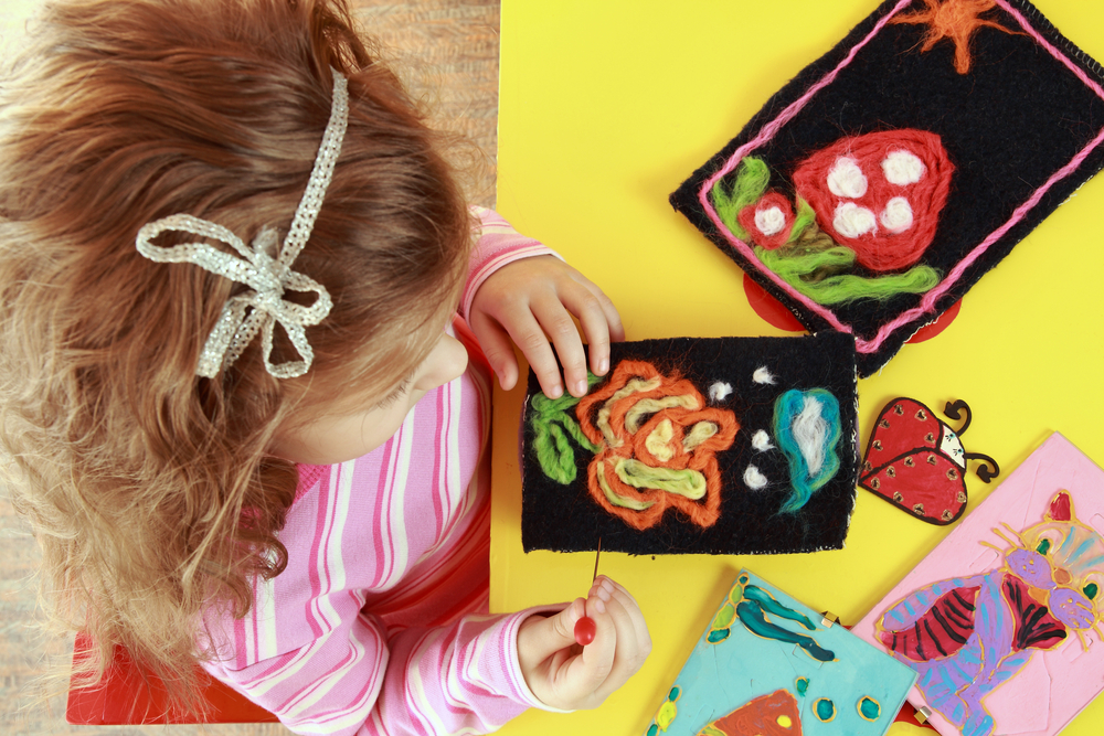Passatempi per bambini: 3 idee creative con la lana