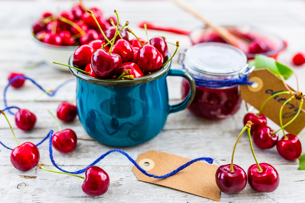 Come fare la marmellata di ciliegie senza togliere i noccioli