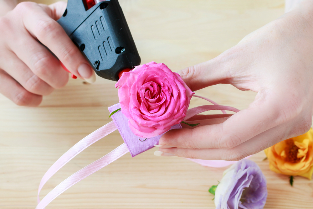 braccialetti-fiori-veri-come-fare-6.jpg
