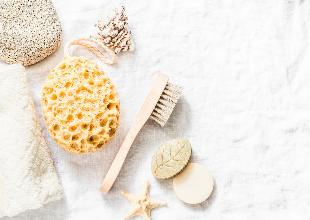 Spugna da bagno: 5 consigli per mantenerla pulita