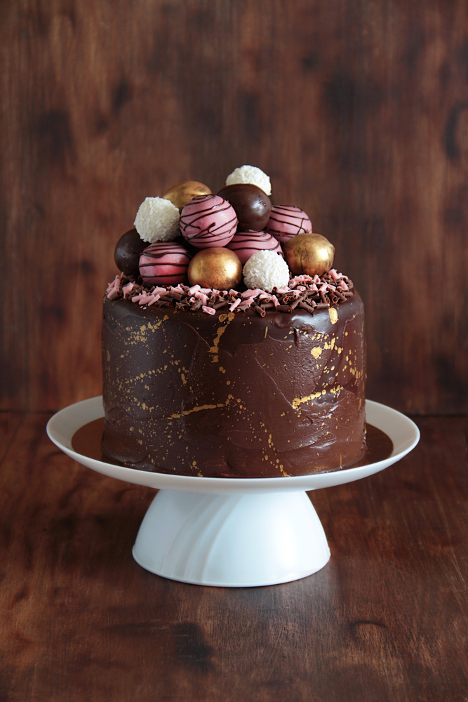 come-decorare-torta-cioccolato-decorazioni-5.jpg