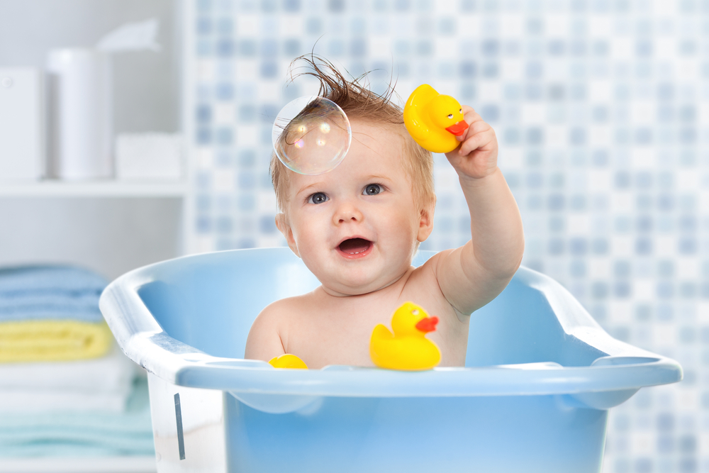 Come pulire il viso del bambino
