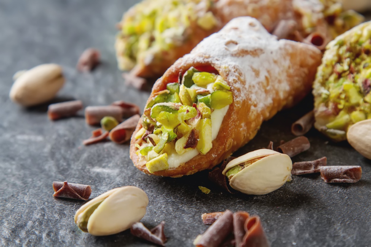 Crema al pistacchio: la ricetta per farce e dolci al cucchiaio
