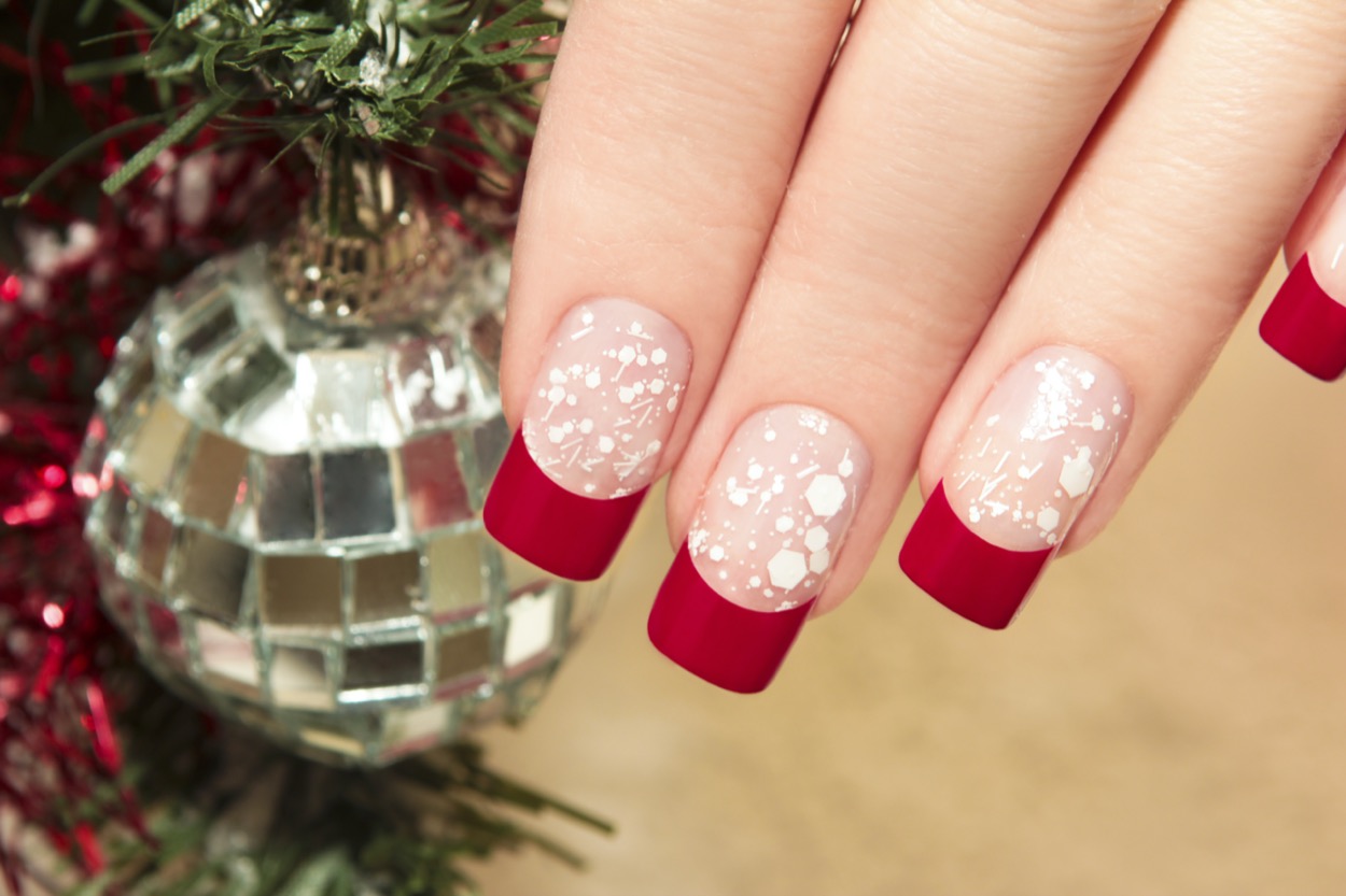 Nail-art-Capodanno-2021-decorazioni-unghie-4.jpg