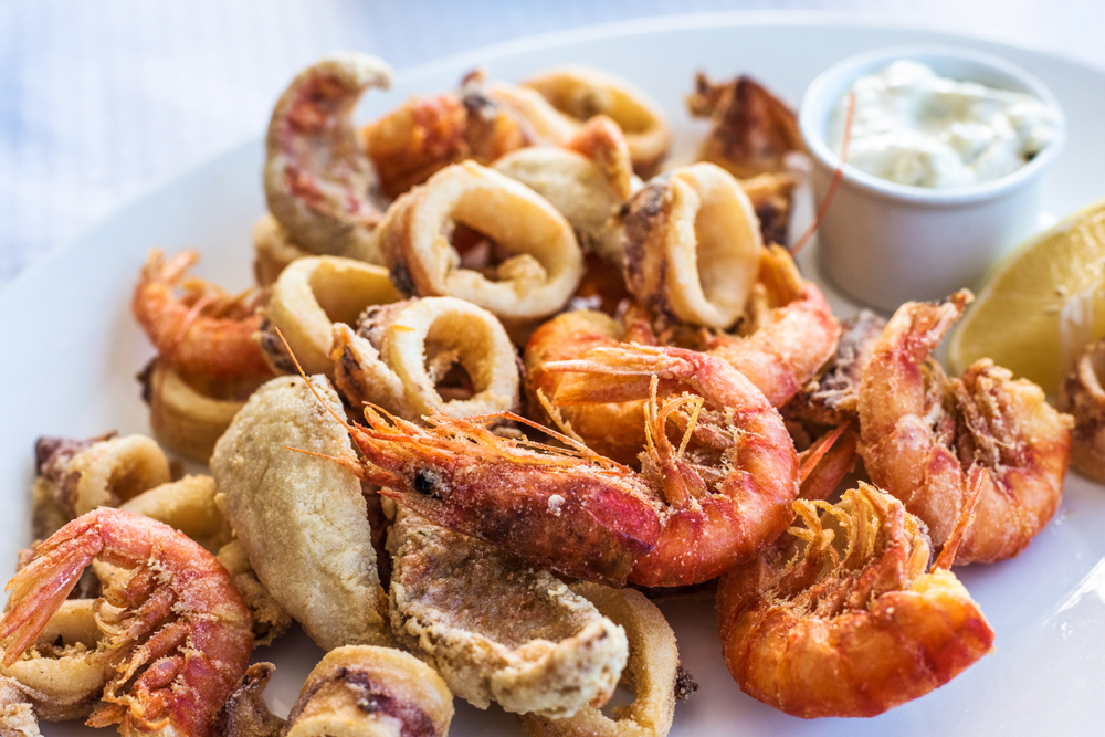 Frittura di pesce, i consigli per renderla asciutta e croccante