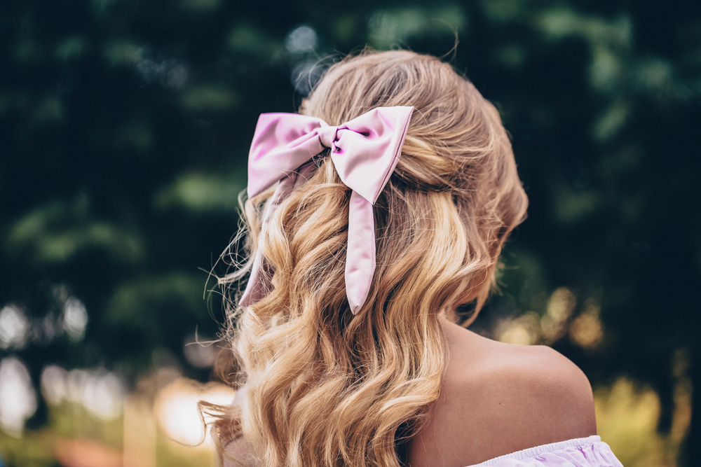 Come fare un fiocco con la stoffa per i capelli