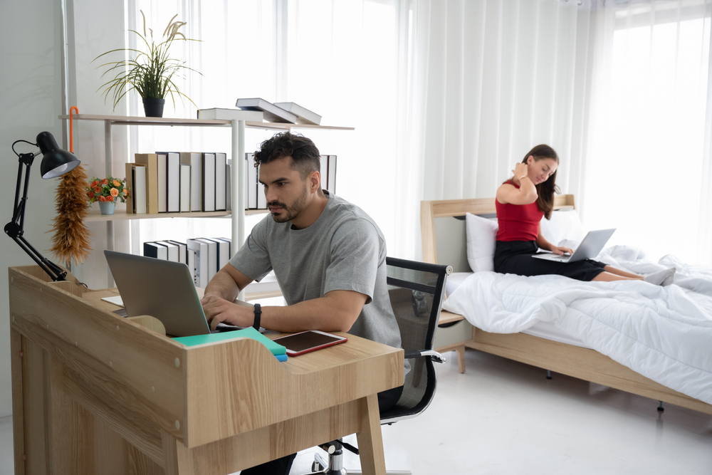Smart working sotto lo stesso tetto: consigli per una serena convivenza di coppia