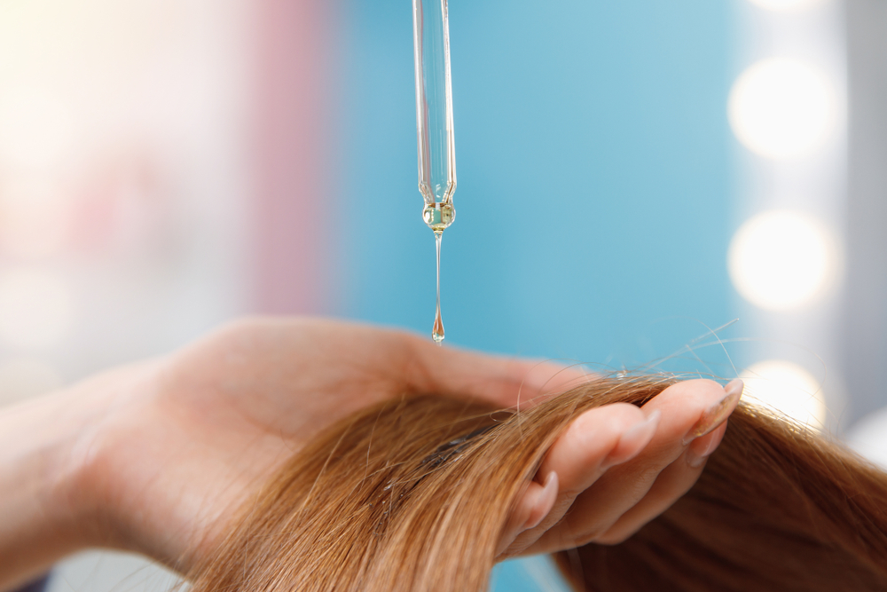 Olio di enotera per contrastare la caduta dei capelli