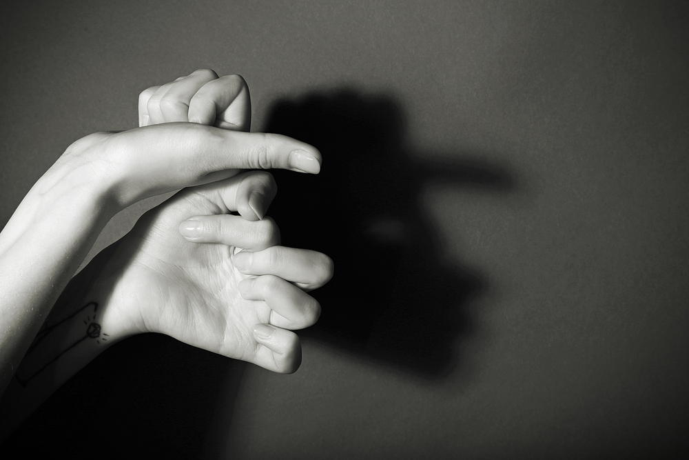 come-fare-ombre-cinesi-mani-6.jpg